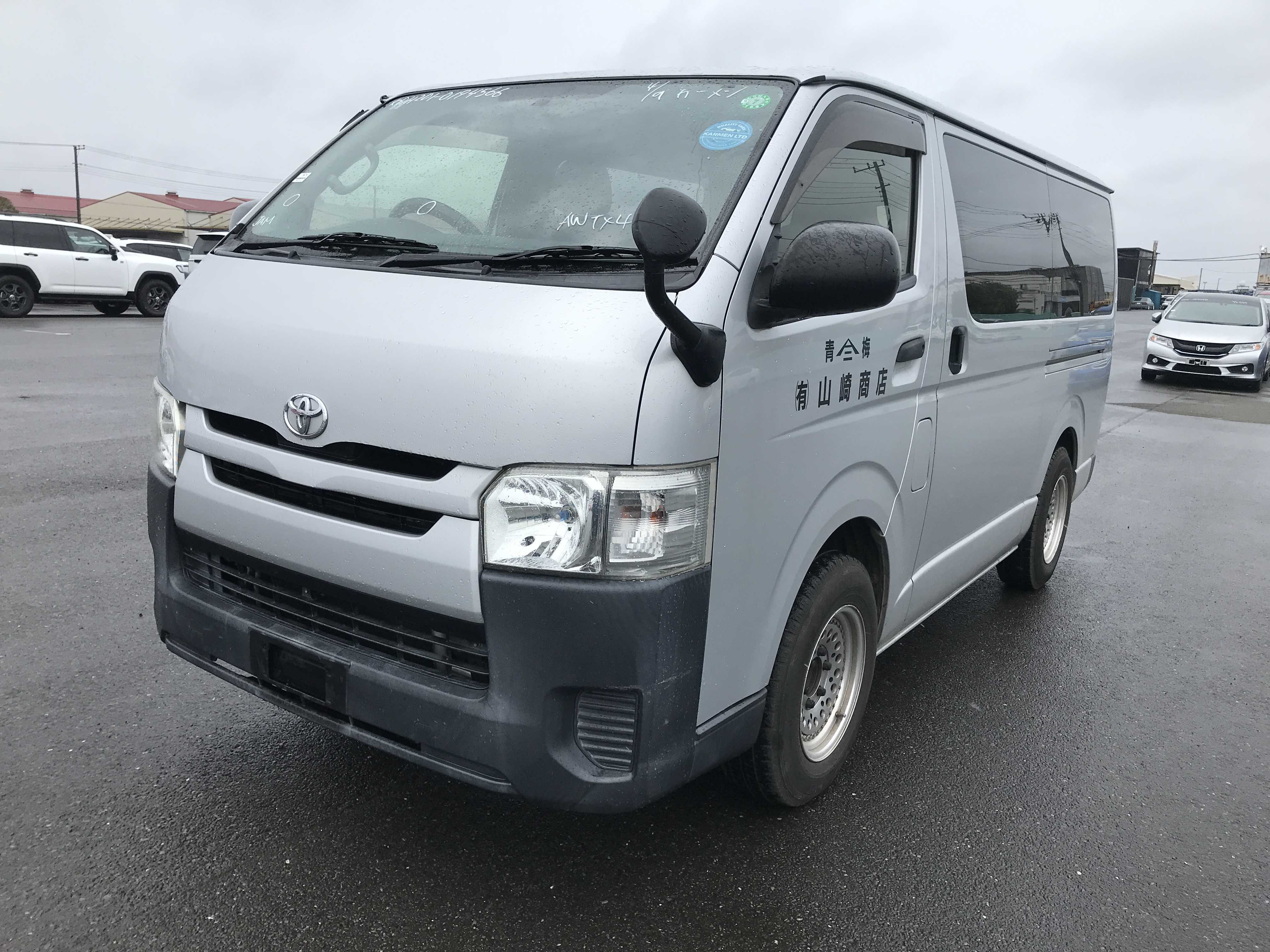 Toyota Hiace Van 2016