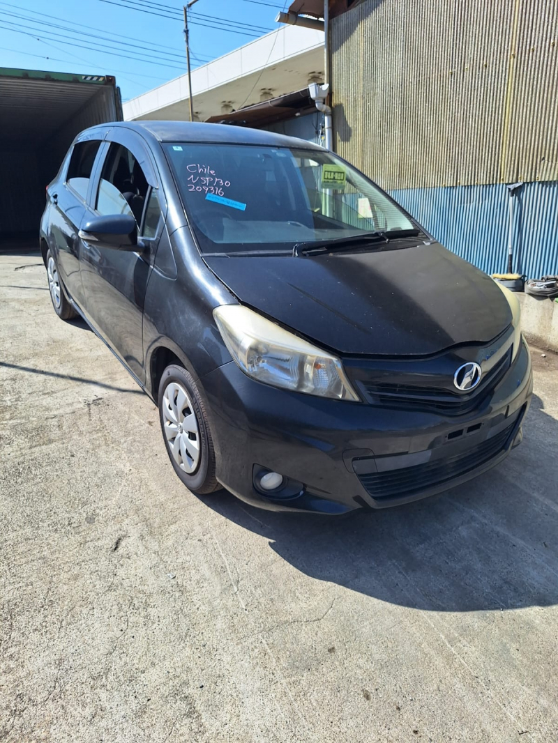 Toyota Vitz 2012