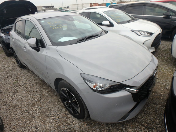 Mazda Mazda2 2024
