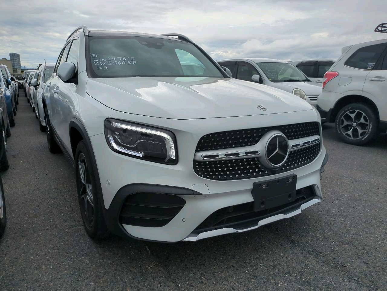 Mercedes Benz GLB-Class 2022