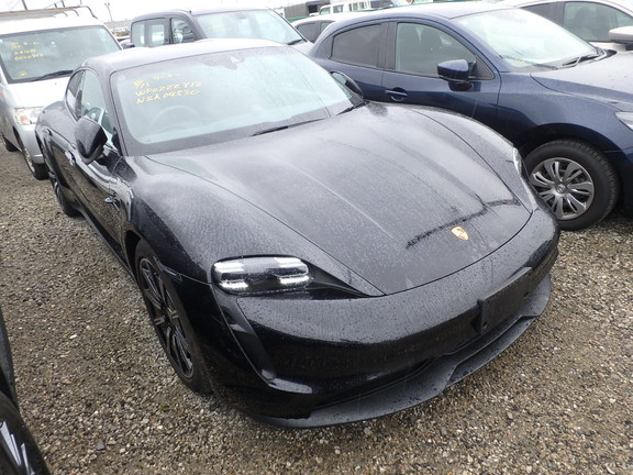 Porsche TAYCAN 2023