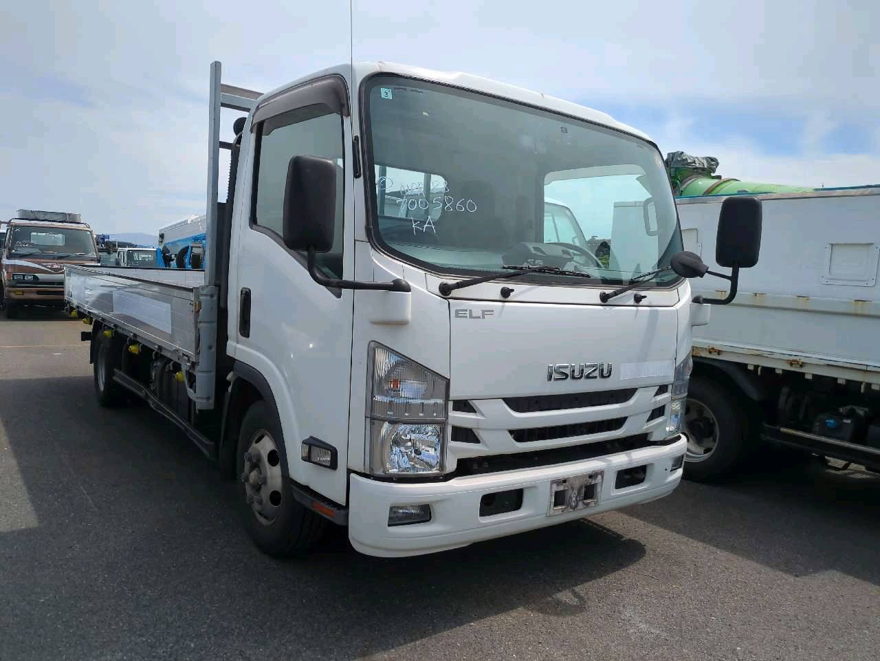Isuzu Elf 2020