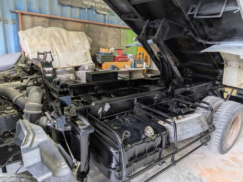 Isuzu Forward 2006