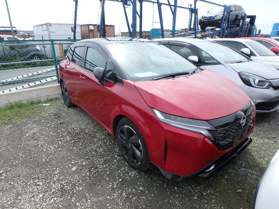 Nissan  AURA  2022