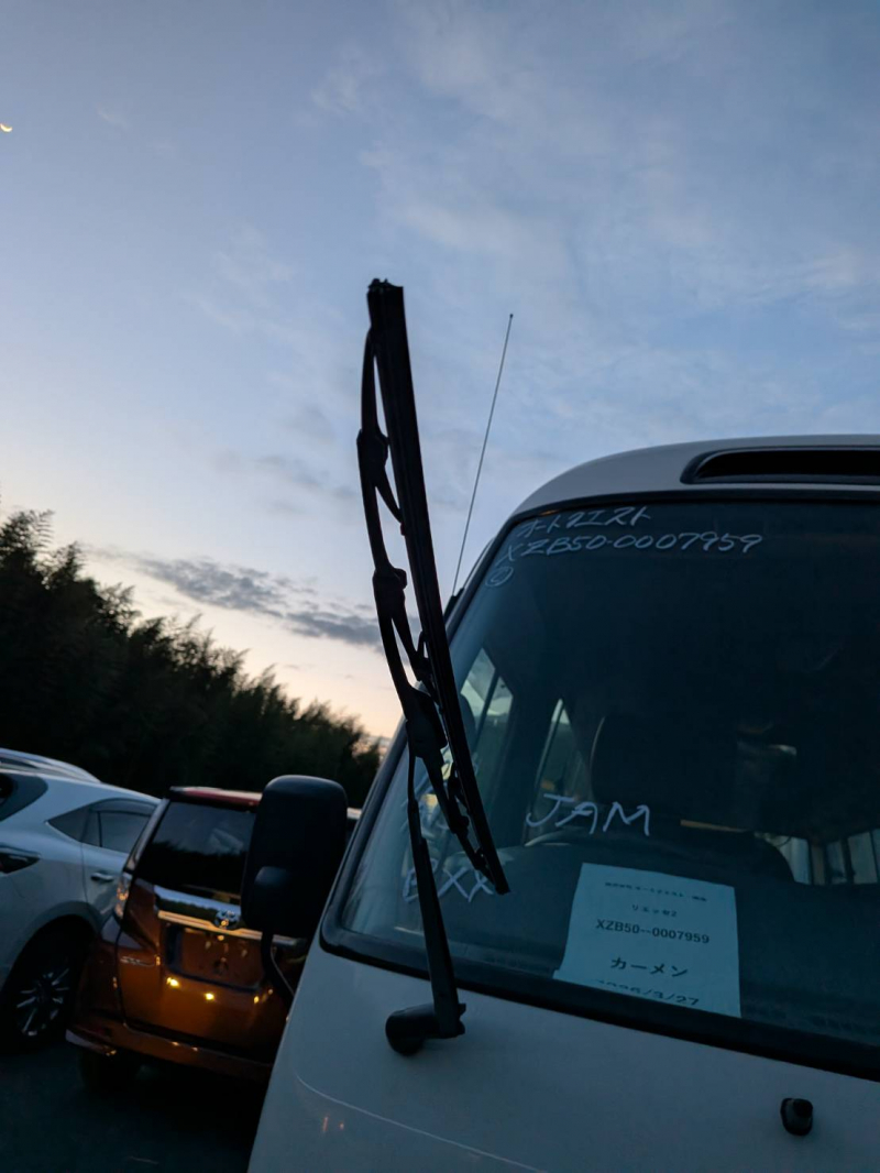 Hino Liesse II 2015