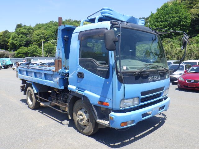 Isuzu Forward 2006