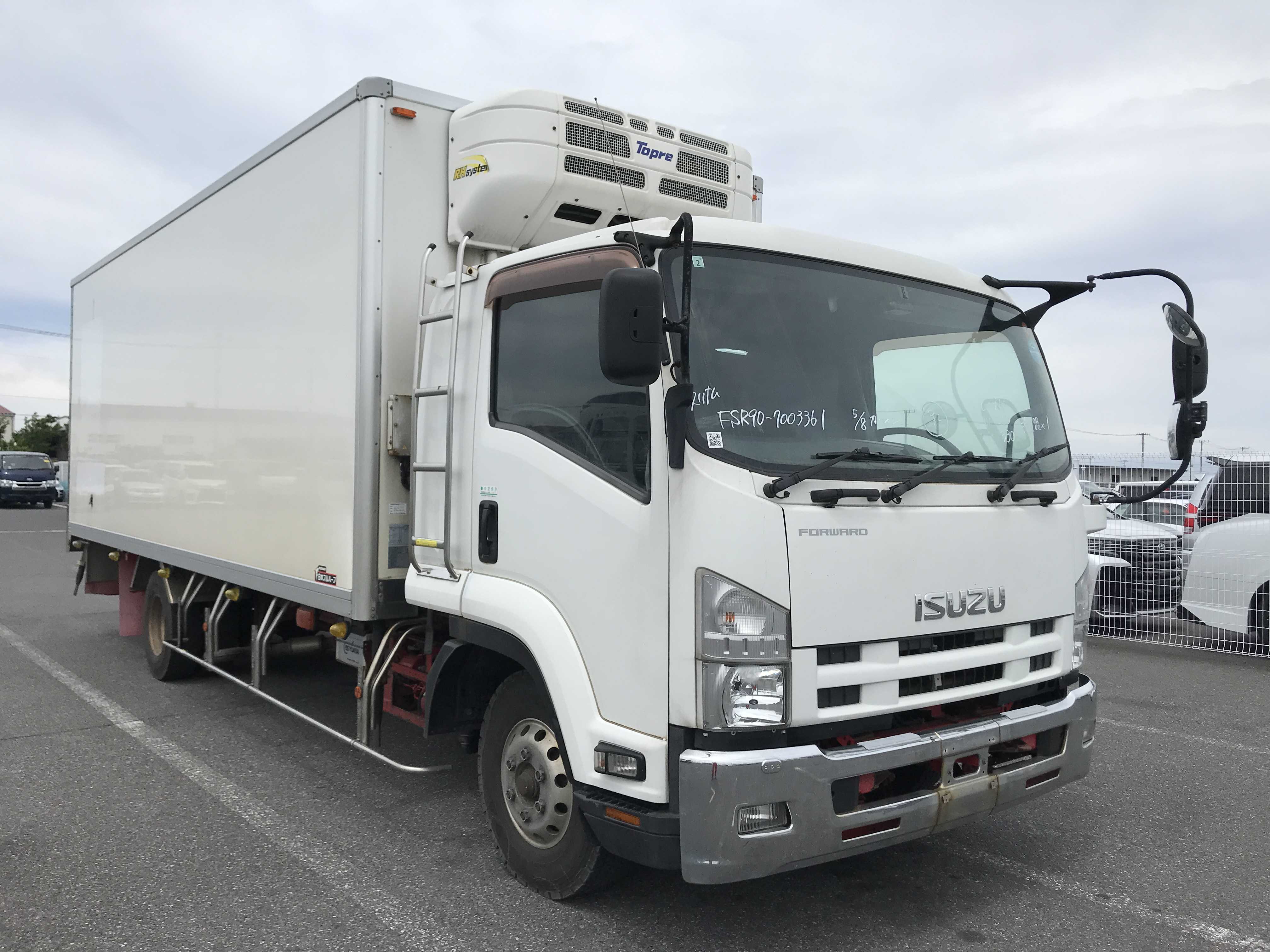 Isuzu Forward 2014