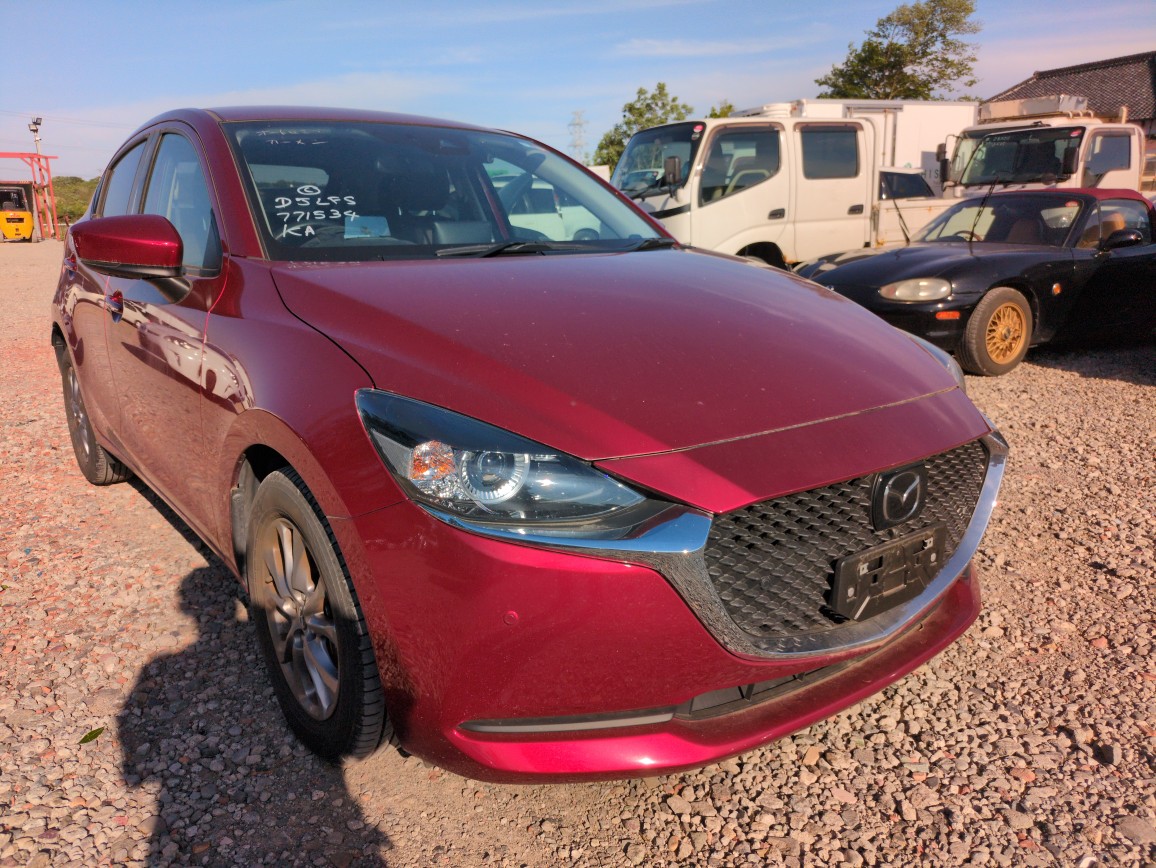 Mazda Mazda2 2022