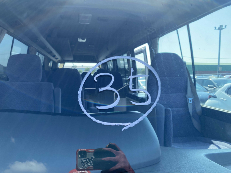 Toyota Coaster 2015