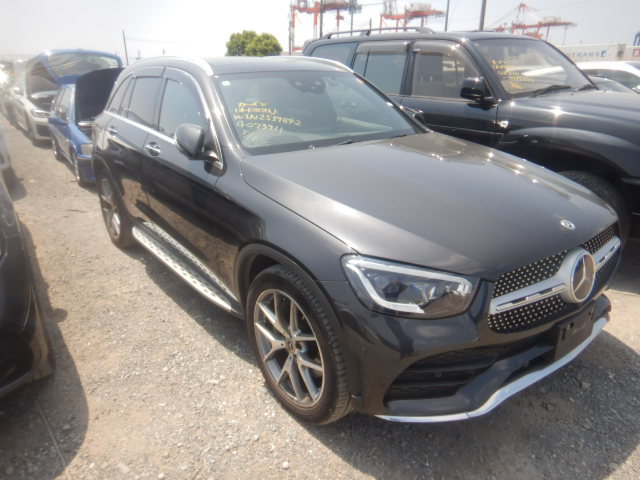 Mercedes Benz GLC-class 2022