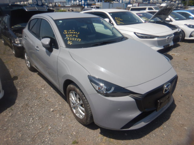 Mazda Mazda2 2024
