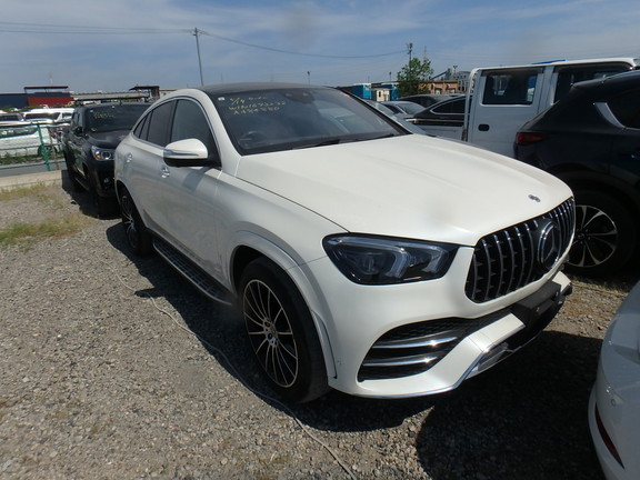 Mercedes Benz GLE-Class 2021