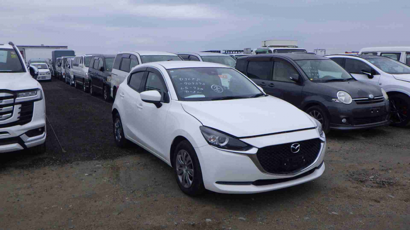 Mazda Mazda2 2020