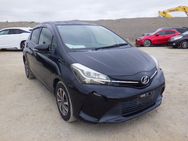 Toyota Vitz 2014