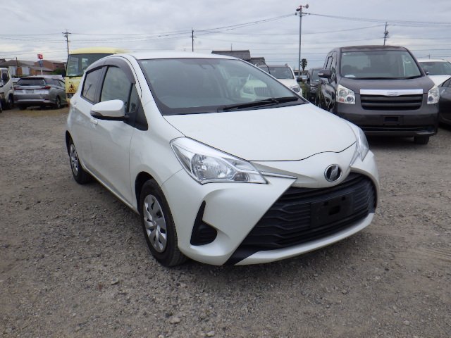 Toyota Vitz 2017