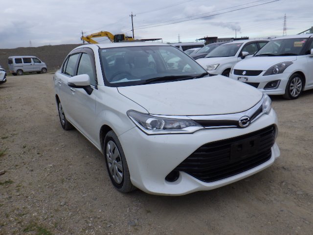 Toyota Corolla Axio 2017