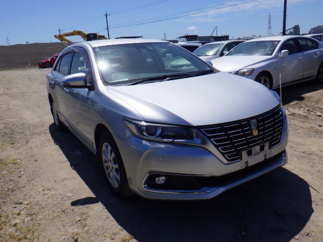 Toyota Premio 2018