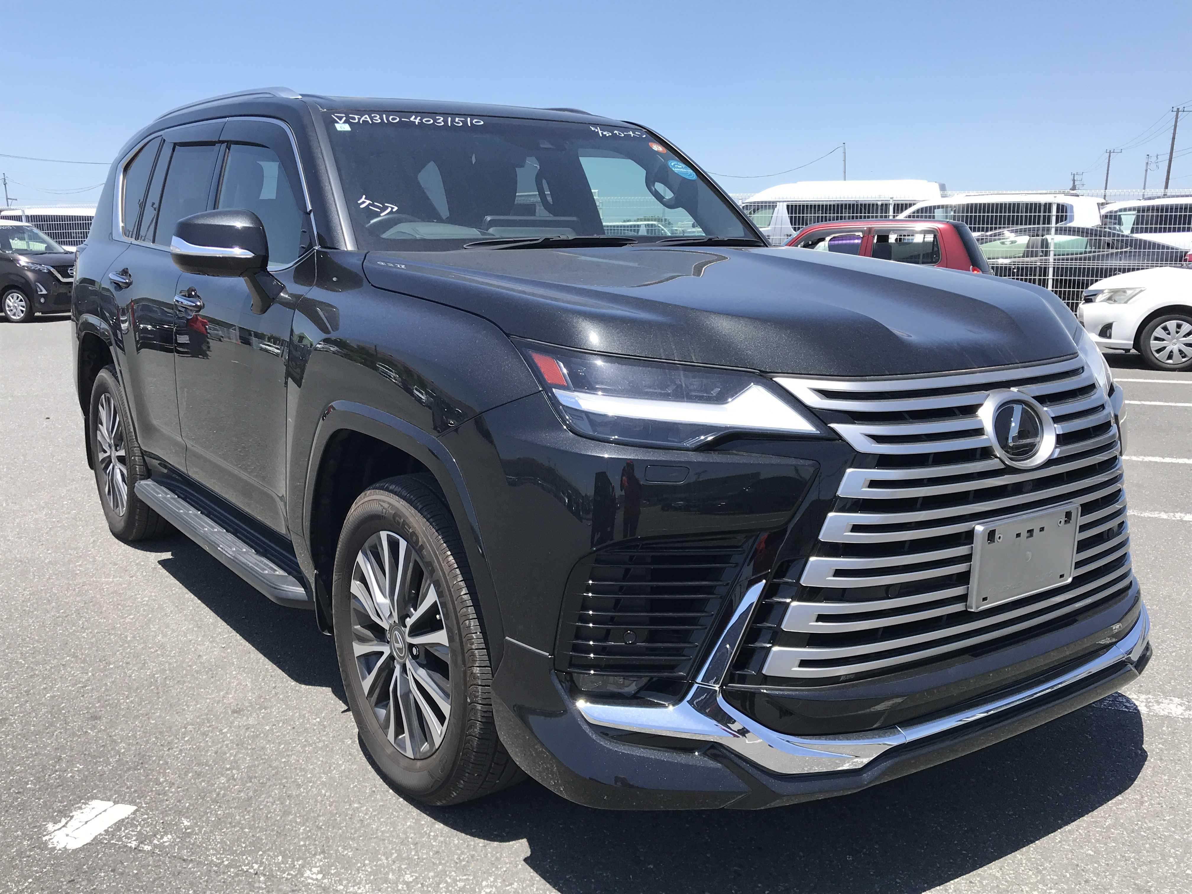 Lexus LX 2023