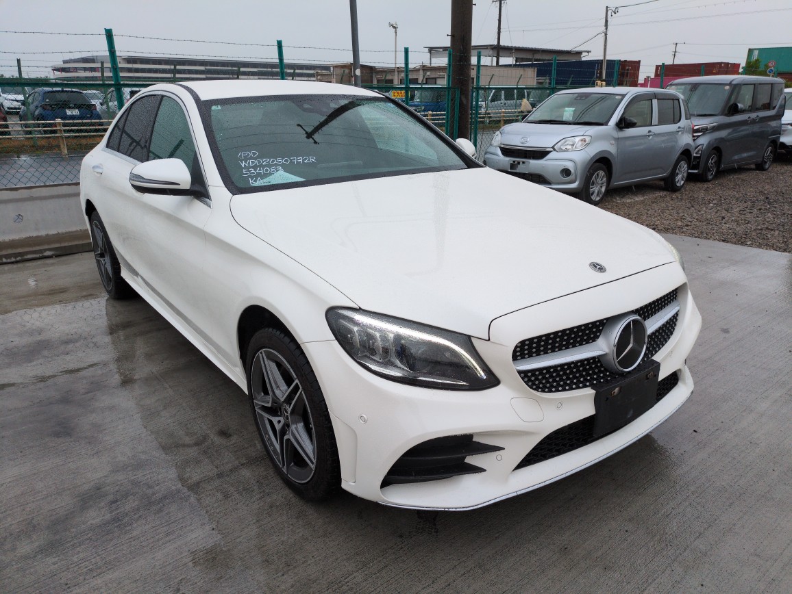 Mercedes Benz C Class 2021