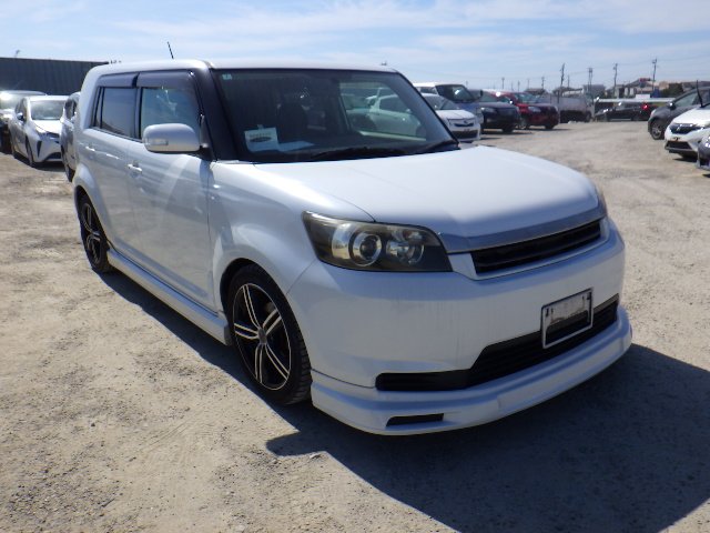 Toyota Corolla Rumion 2010