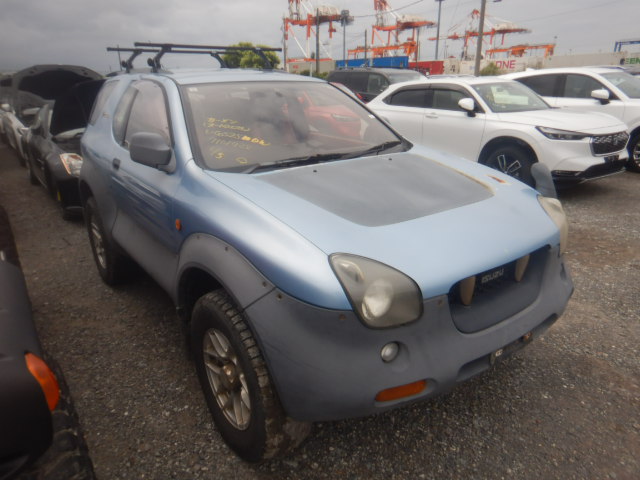 Isuzu Vehicross 1999