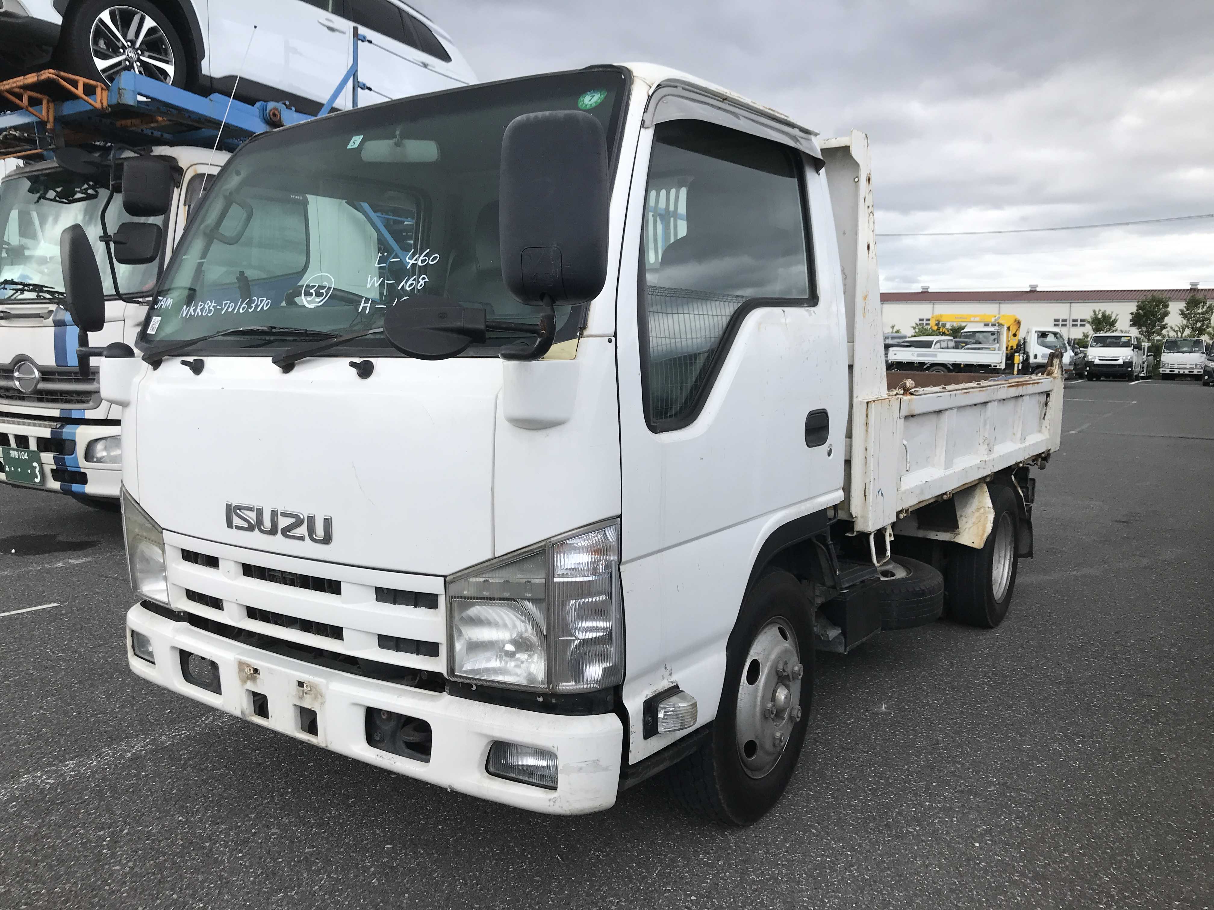 Isuzu Elf 2010