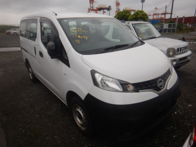 Nissan NV200 2021