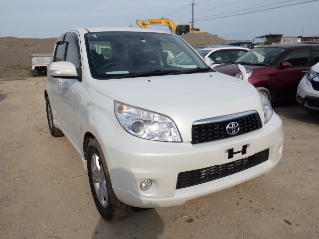 Toyota Rush 2015