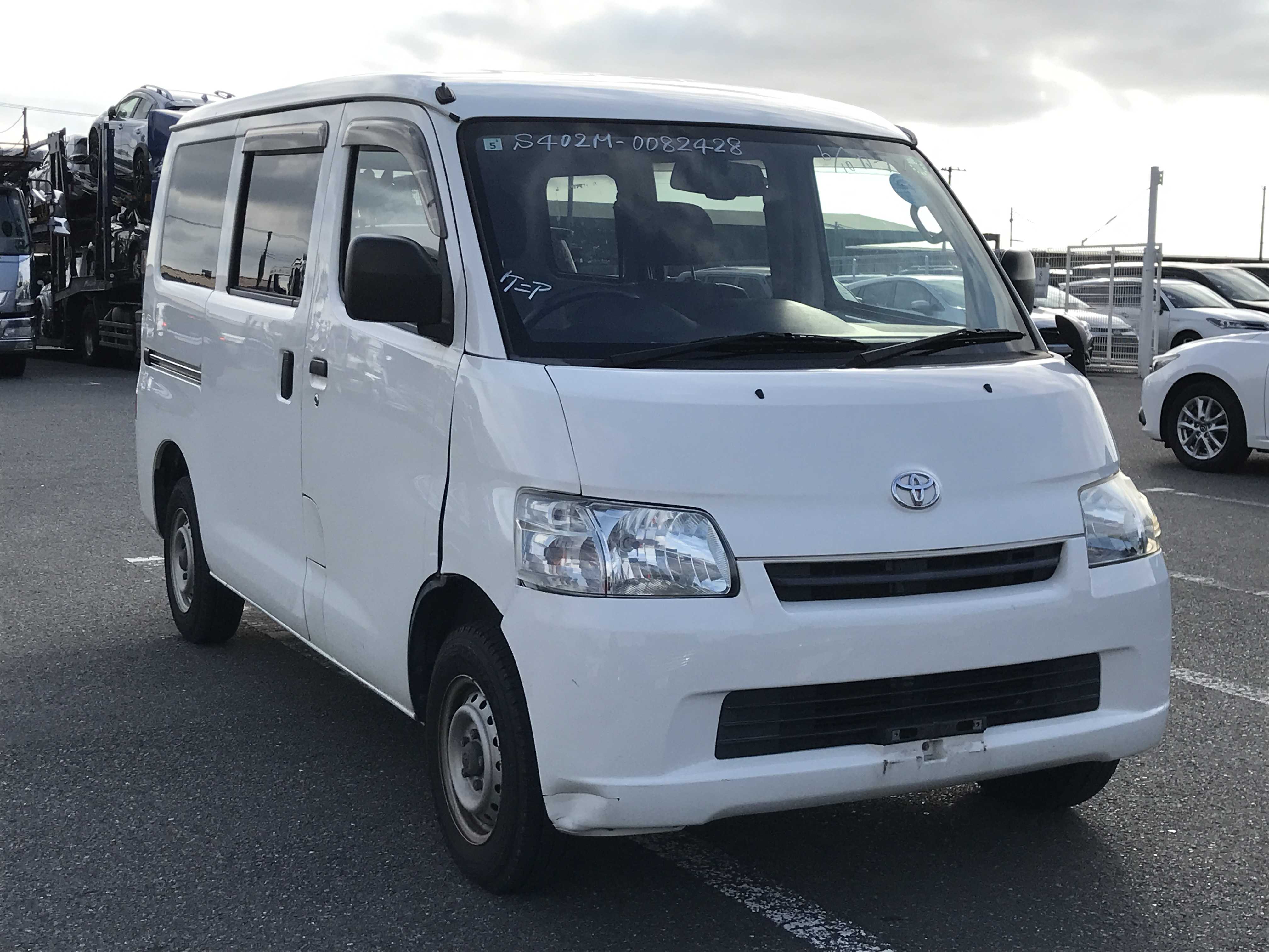 Toyota Liteace Van 2019