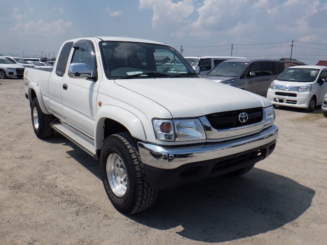Toyota Hilux 2003