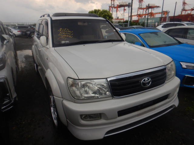 Toyota Land Cruiser 100 2001