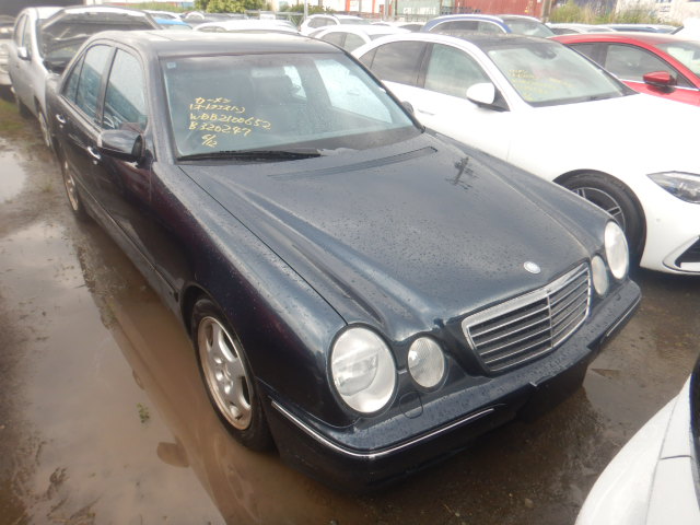 Mercedes Benz E-Class 2001