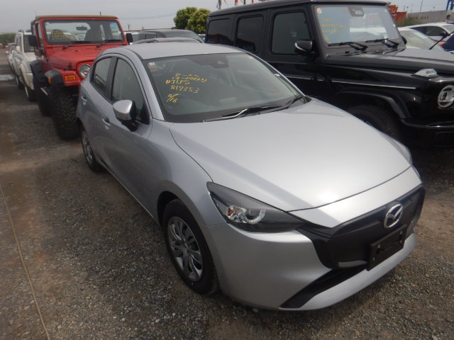 Mazda Mazda2 2025