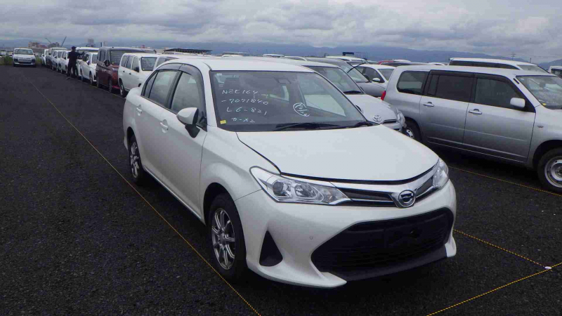Toyota Corolla Axio 2019