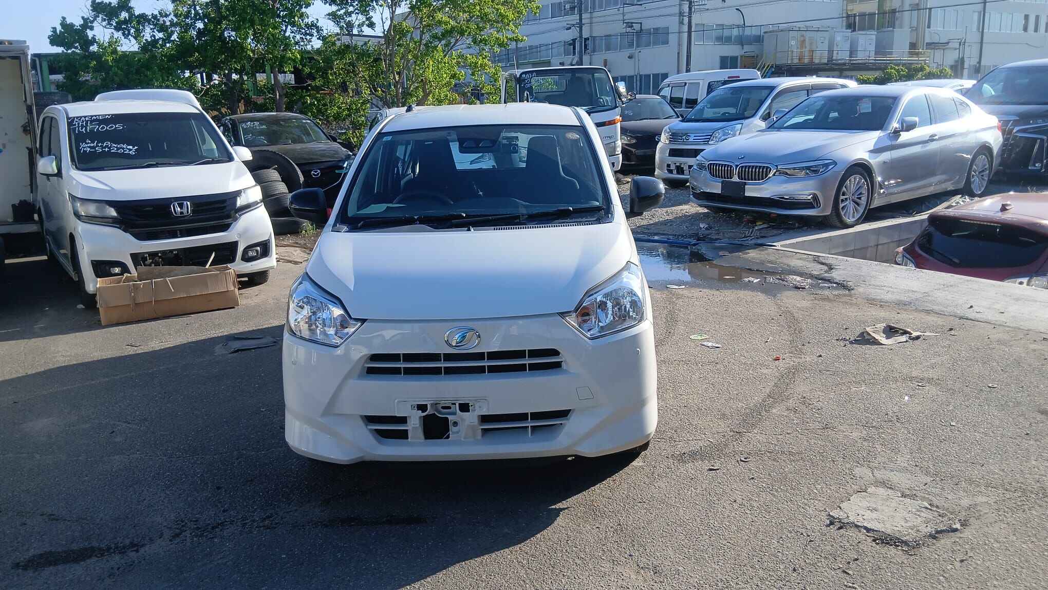 Daihatsu Mira e:S 2019