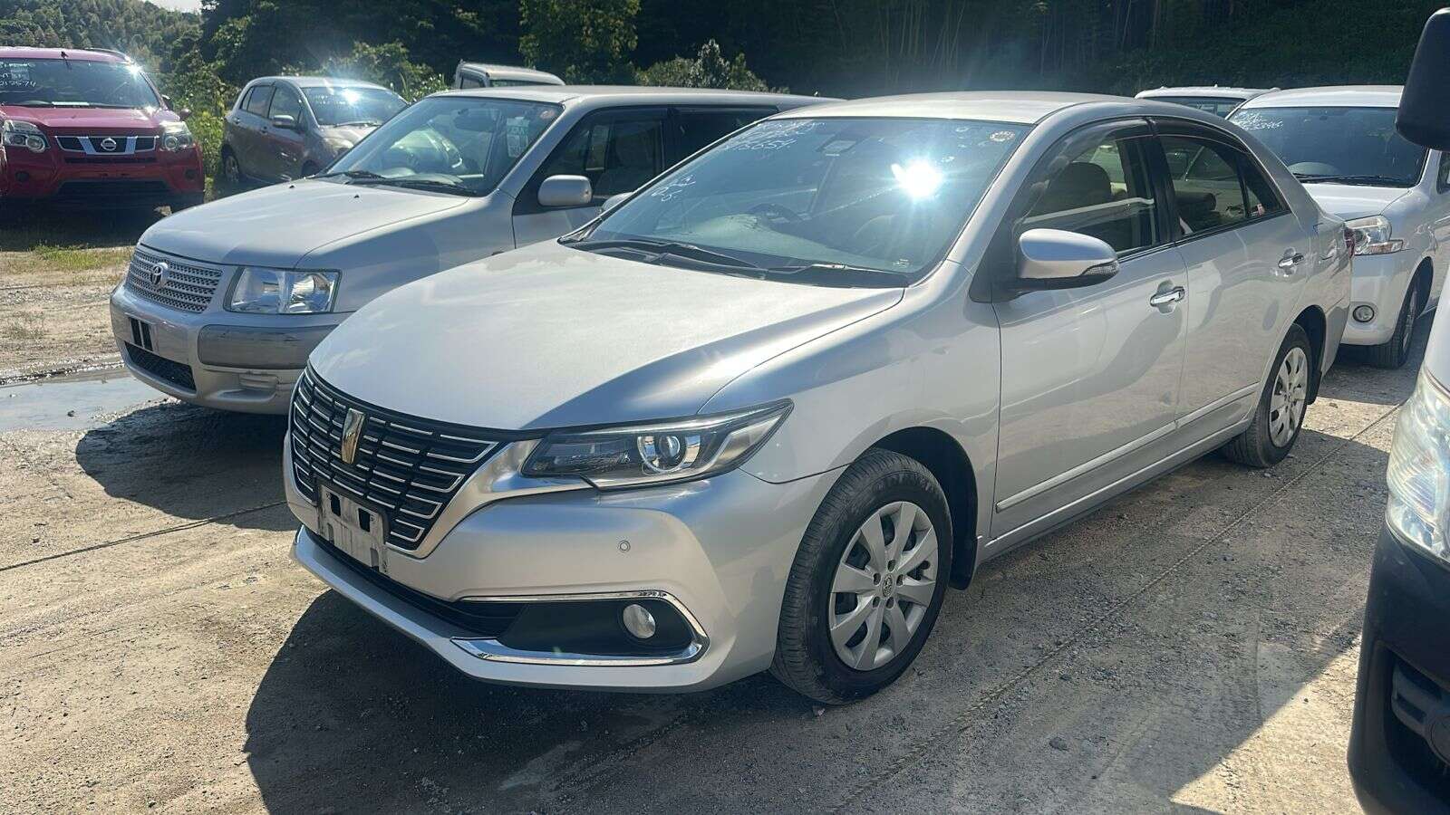 Toyota Premio 2016