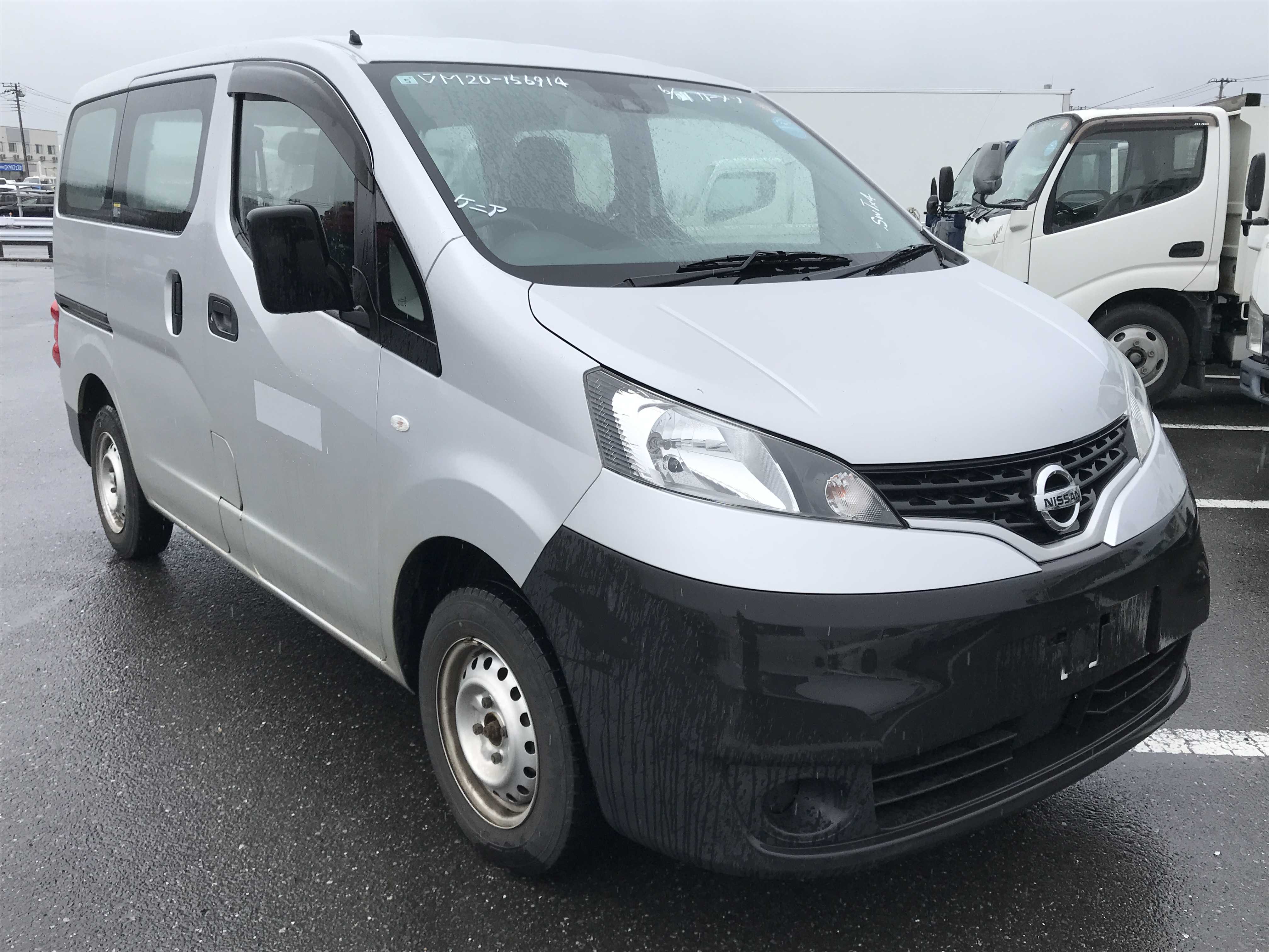 Nissan NV200 2020