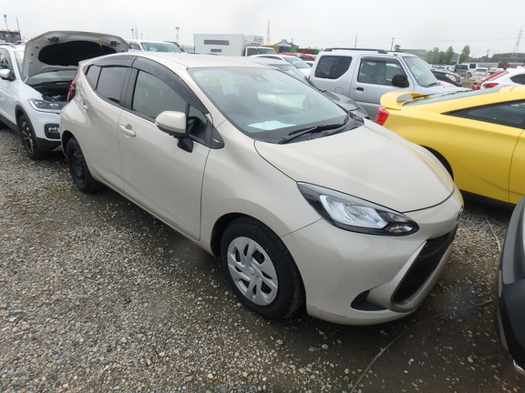 Toyota Aqua 2022