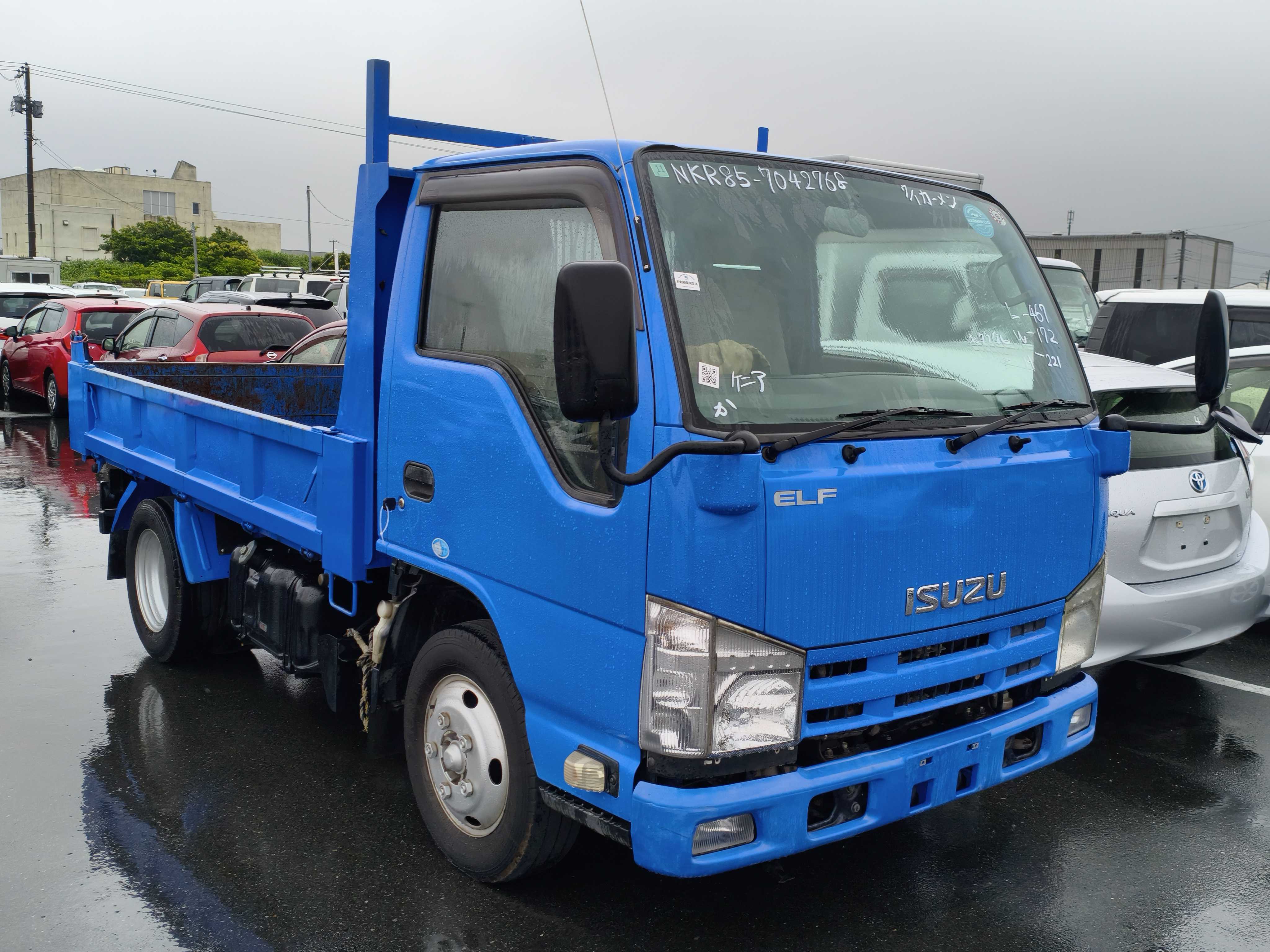 Isuzu Elf 2014