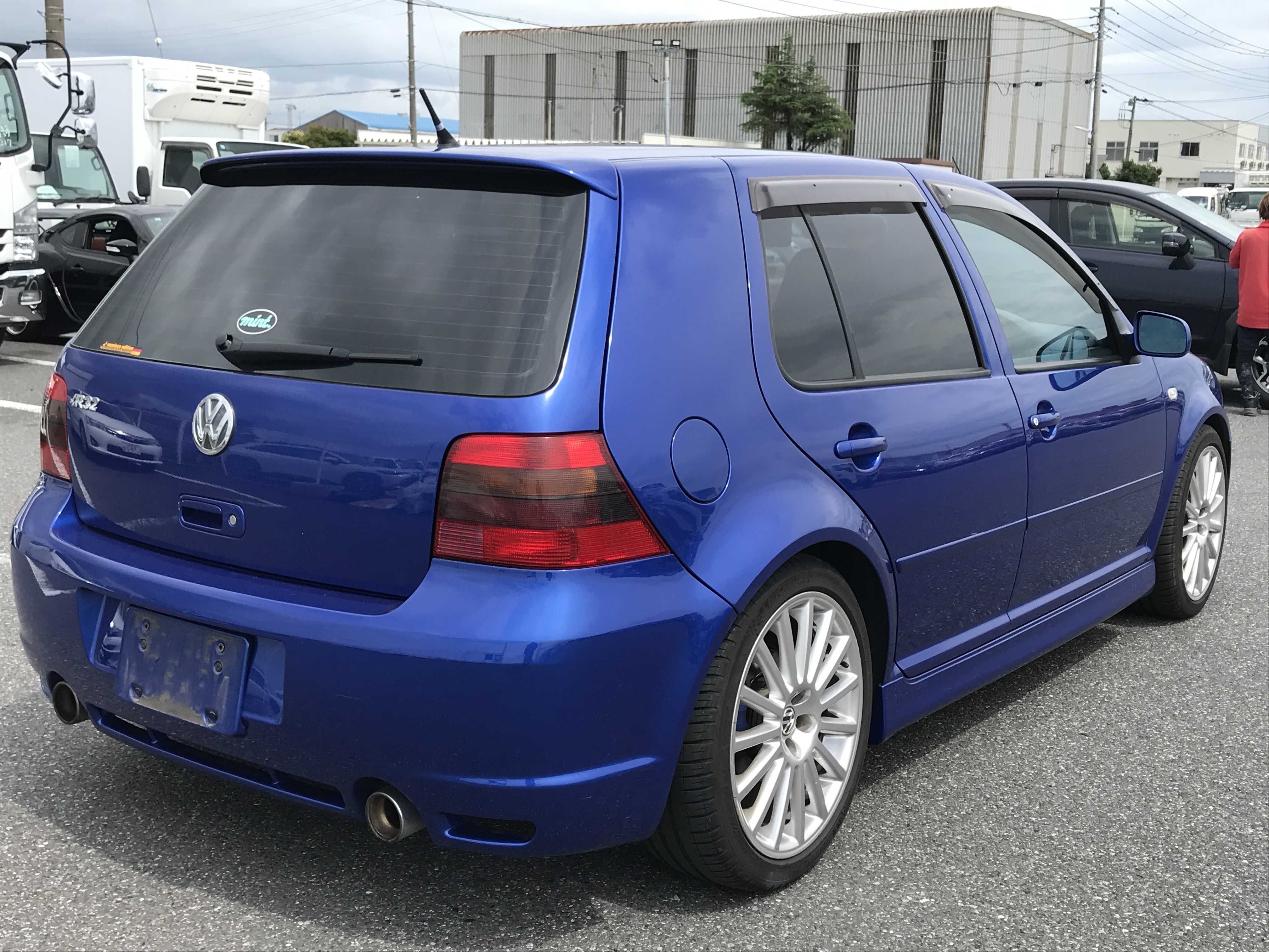 Volkswagen Golf 2004