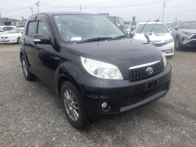 Toyota Rush 2015