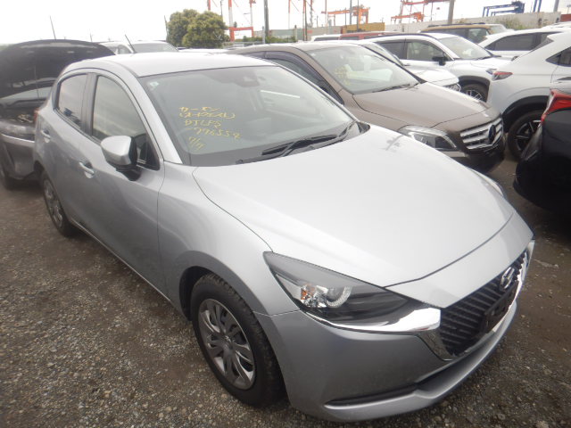 Mazda Mazda2 2023