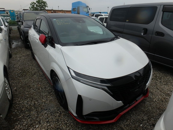 Nissan  AURA  2021