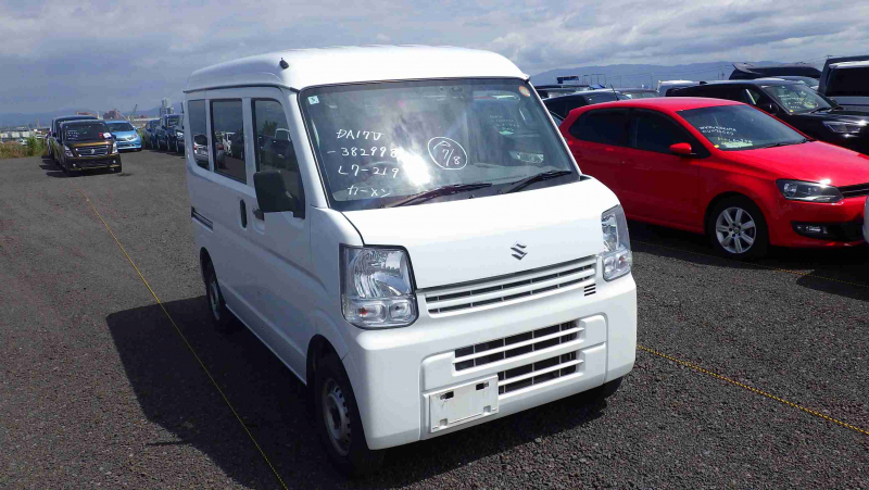 Suzuki Every 2019