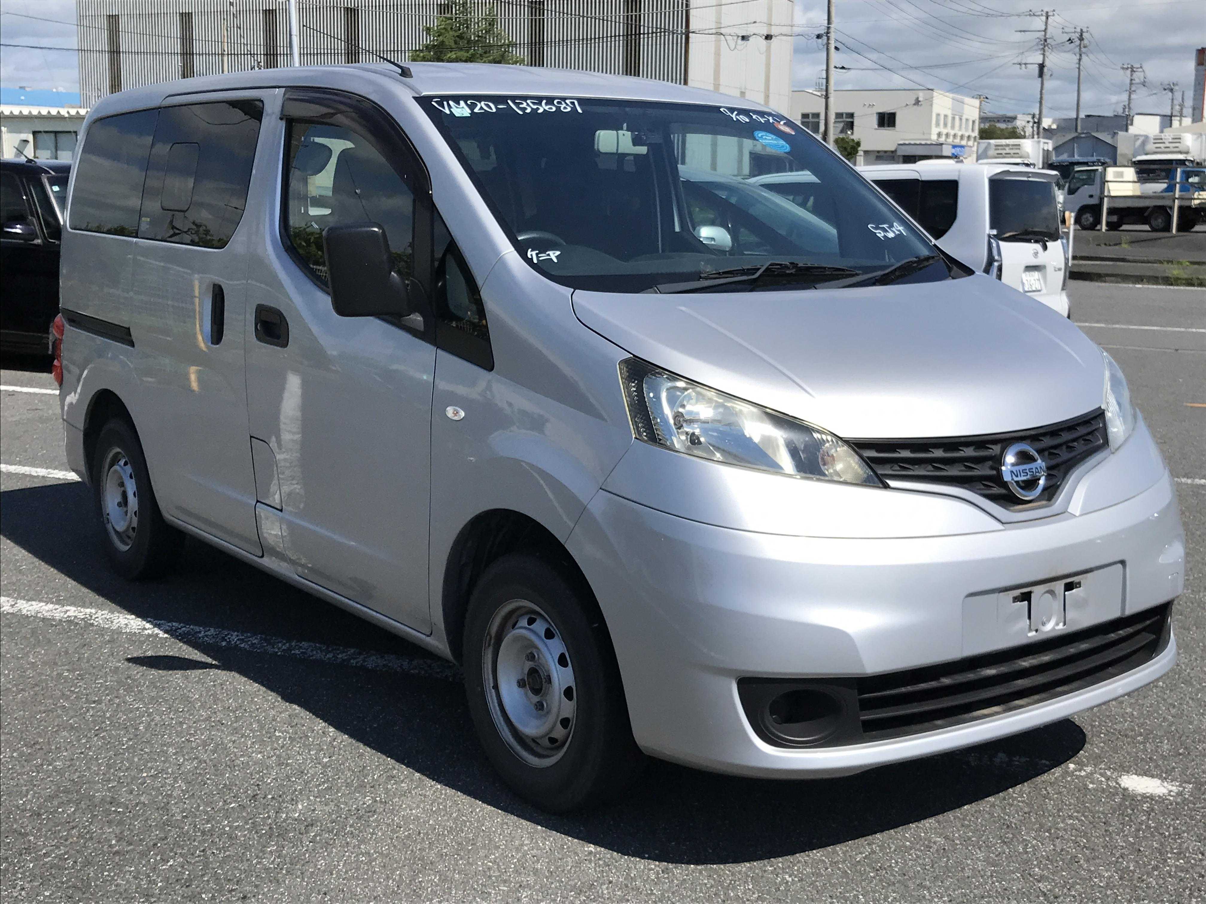 Nissan NV200 2019