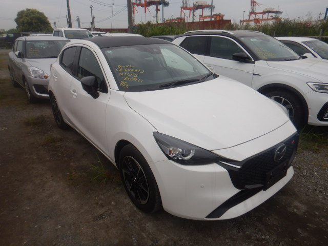 Mazda Mazda2 2023