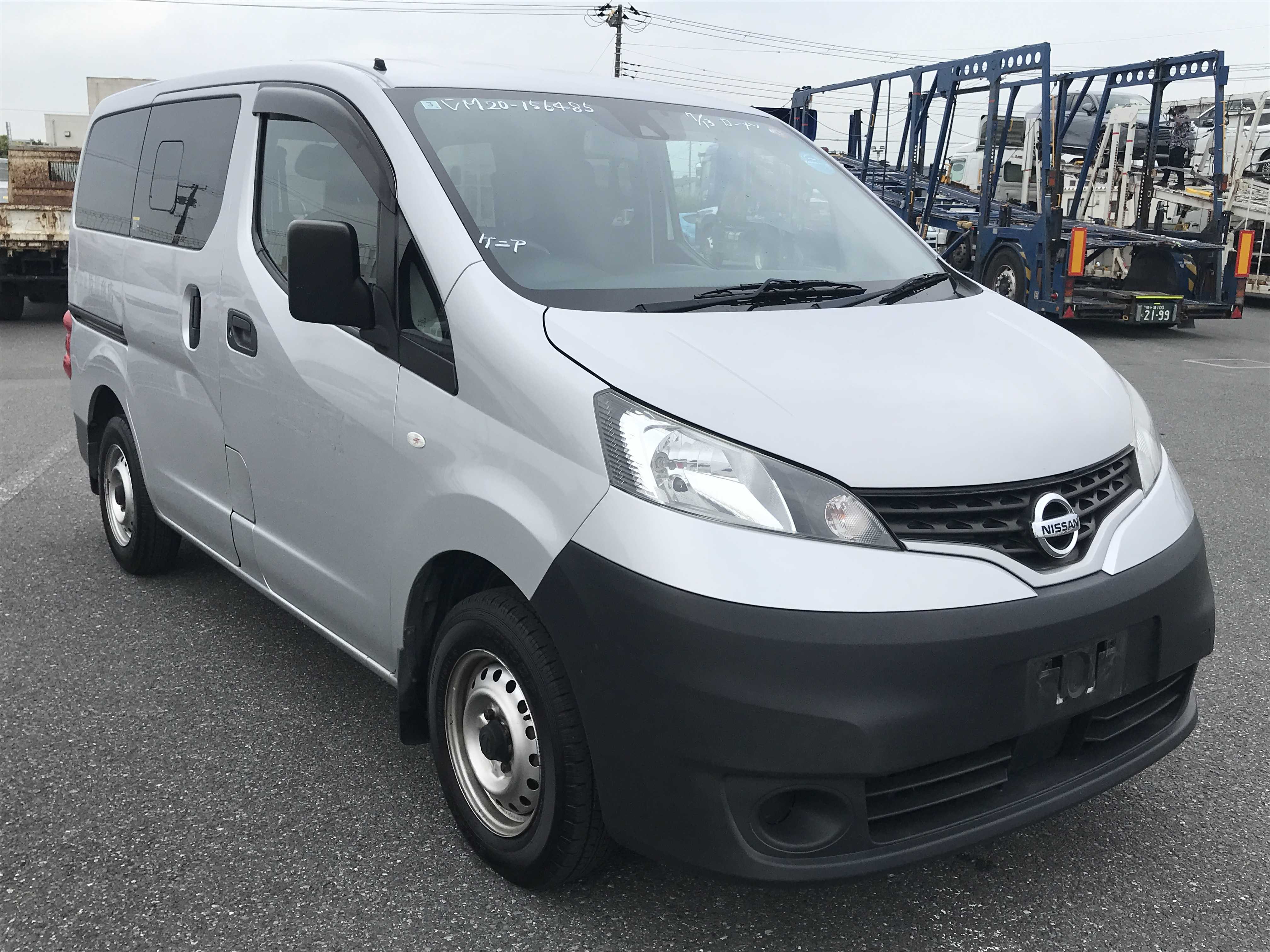 Nissan NV200 2020