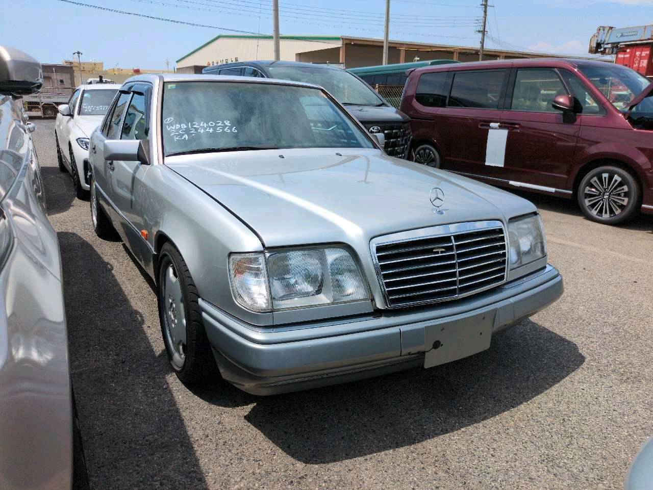 Mercedes Benz E-Class 1995