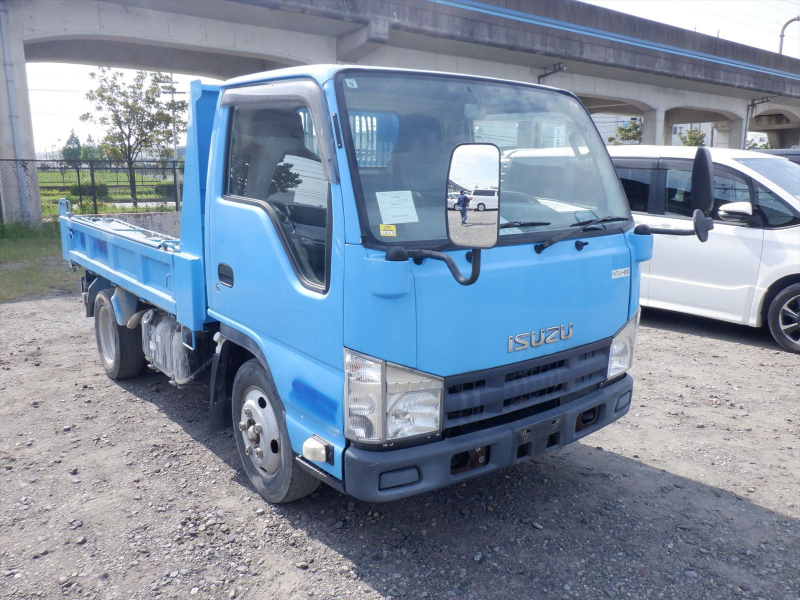 Isuzu Elf 2011