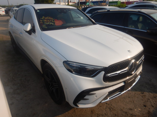 Mercedes Benz GLC-class 2023